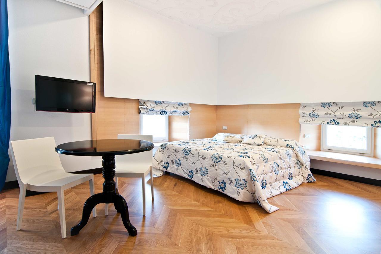 Bed and Breakfast Palazzo Dei Concerti Torre Annunziata Exterior foto